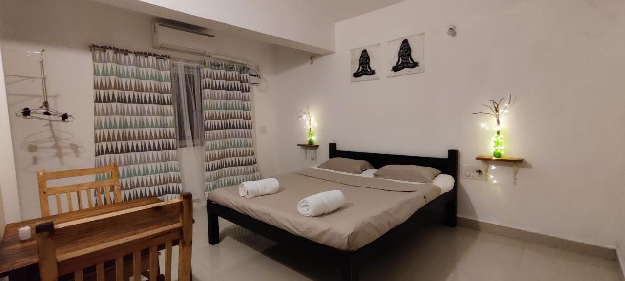 J-House, Spacious Apartments With Balconies, Thalassa 1Min Away Siolim Exterior foto