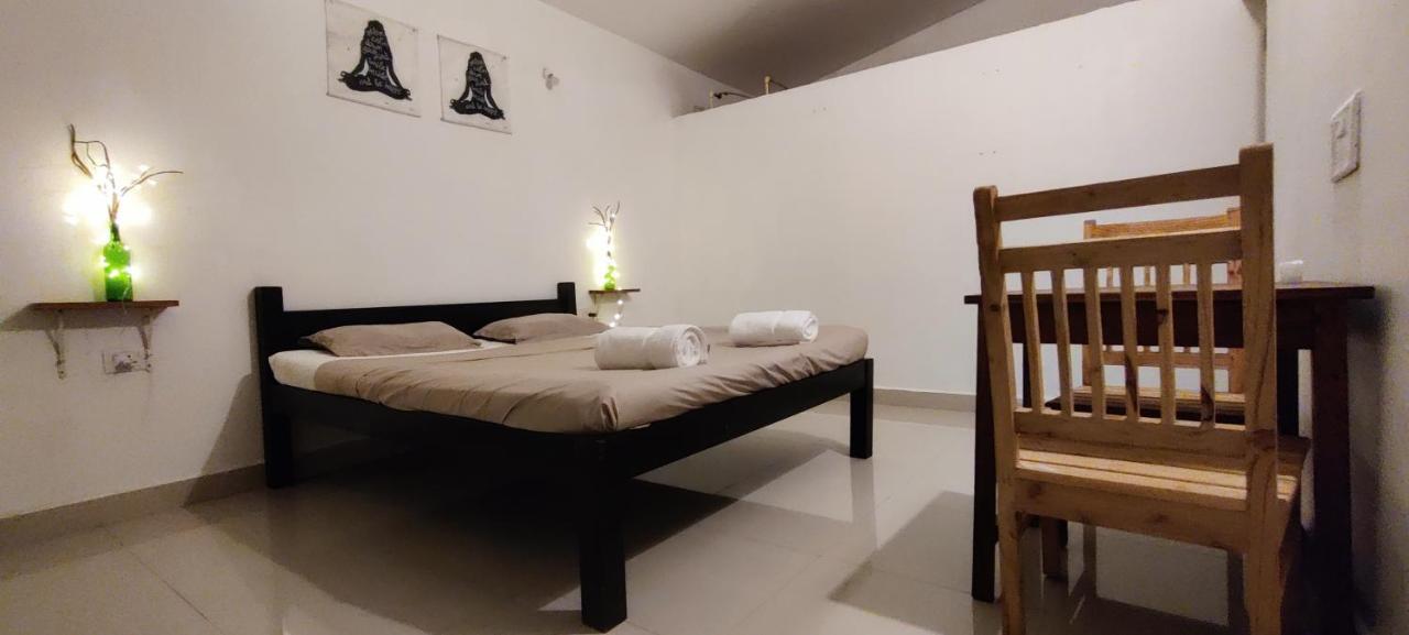 J-House, Spacious Apartments With Balconies, Thalassa 1Min Away Siolim Exterior foto